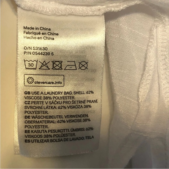 H&M Divided Long Shirt with Applique White Long Sleeve Buttons At cuff Size 14 - Picture 13 of 16